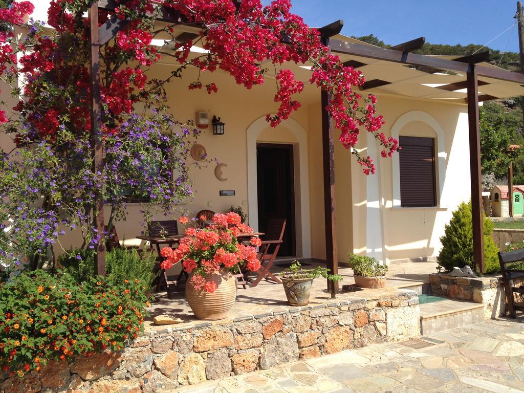 Fissi Villas Agritourism Accommodation Near The Sea Agios Nikolaos  Ngoại thất bức ảnh